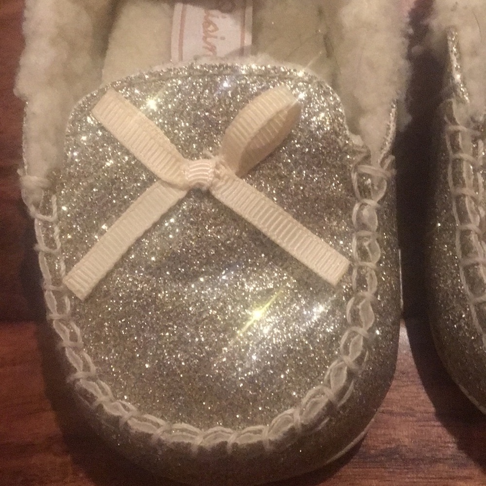Rising Star 9-12 mo. Gold Slippers - Picture 2 of 5